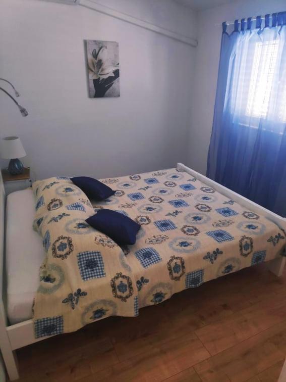 Apartmani Lucica เยเซรา ภายนอก รูปภาพ